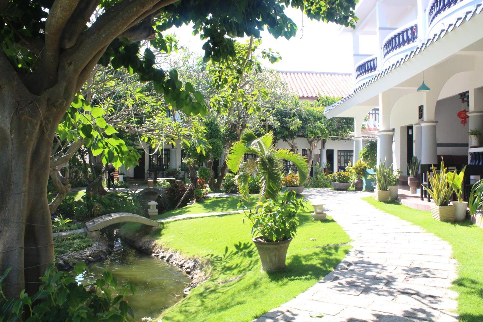 Dynasty Muine Resort Ap Thien Phuoc Exterior photo