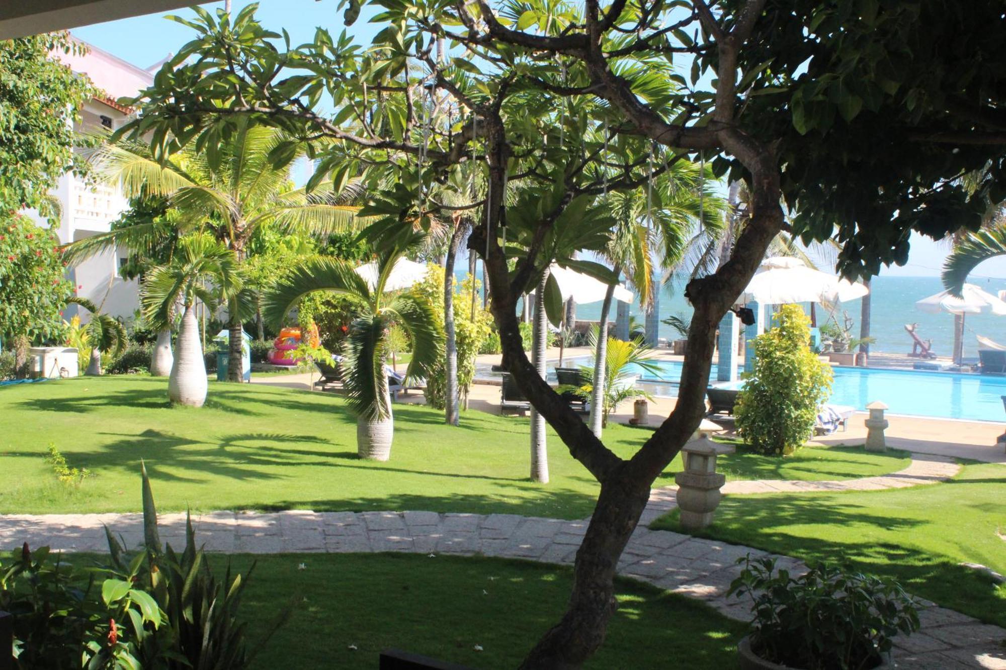 Dynasty Muine Resort Ap Thien Phuoc Exterior photo
