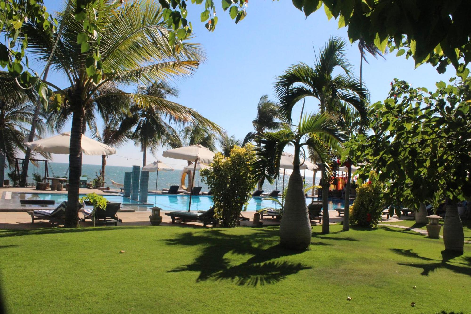 Dynasty Muine Resort Ap Thien Phuoc Exterior photo